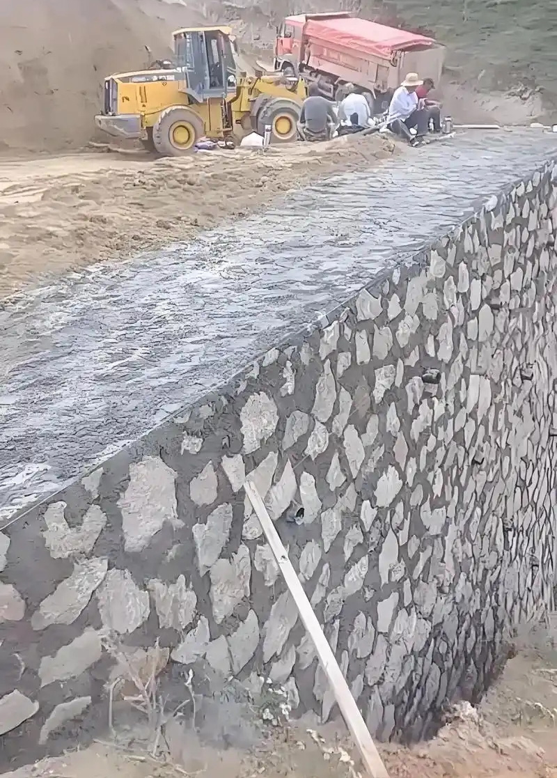 石家庄新华区边坡加固